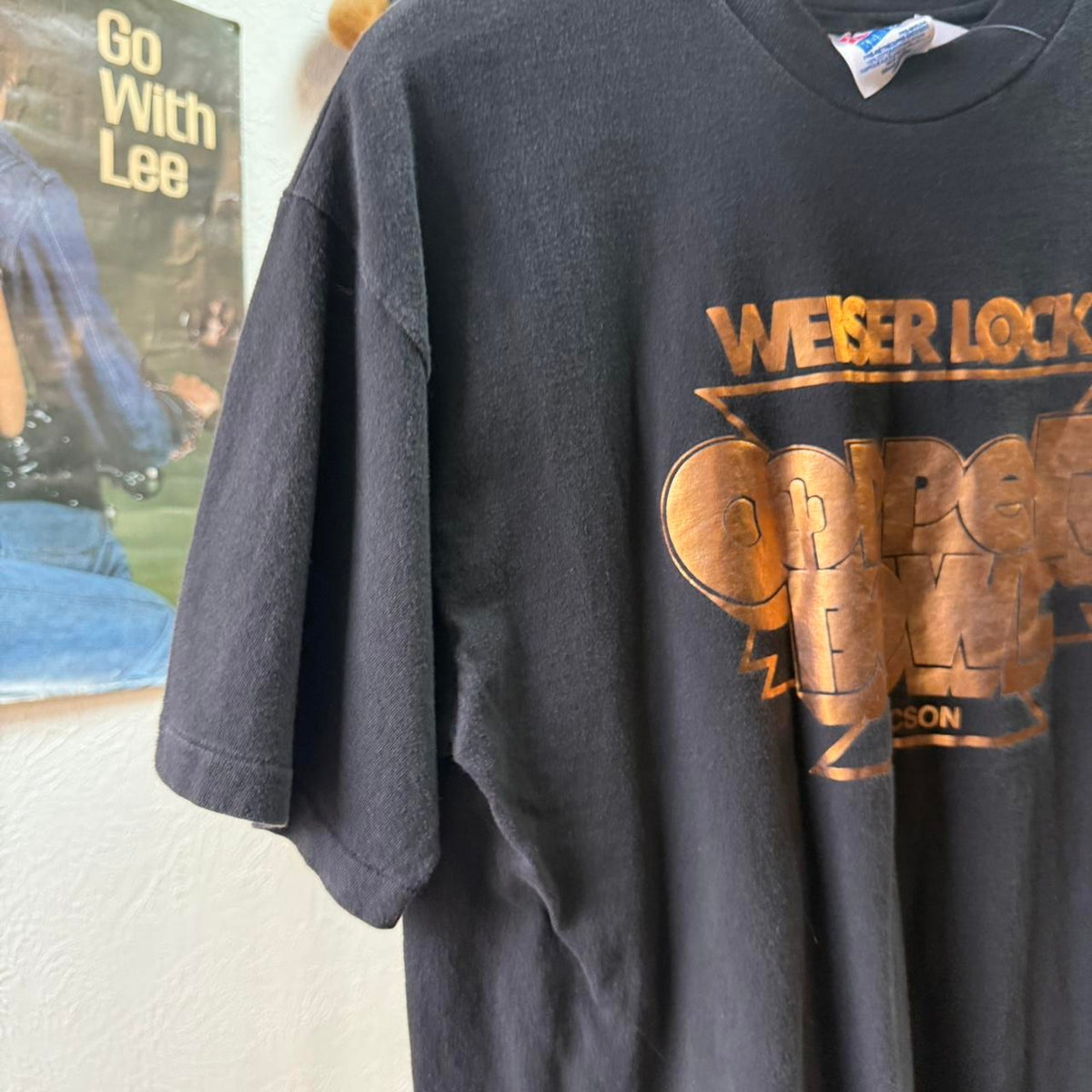 Vintage 90s Weiser Lock Copper Bowl Football T-Shirt - Large