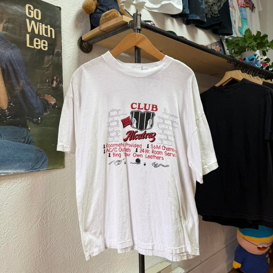 Vintage 90s Club Alcatraz Humor Prison T-Shirt - X-Large