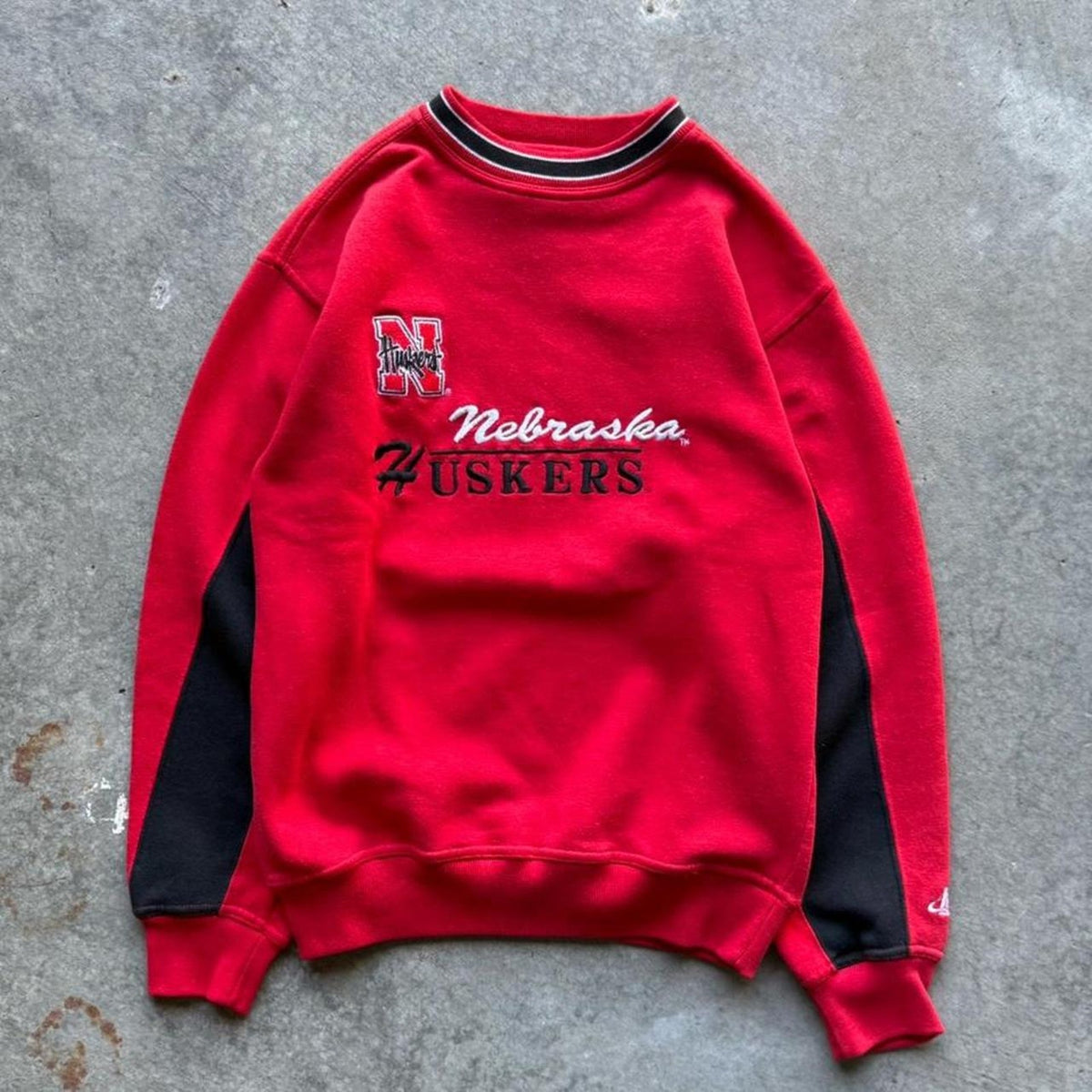 Vintage 90s Nebraska Huskers Embroidered Crewneck - Medium
