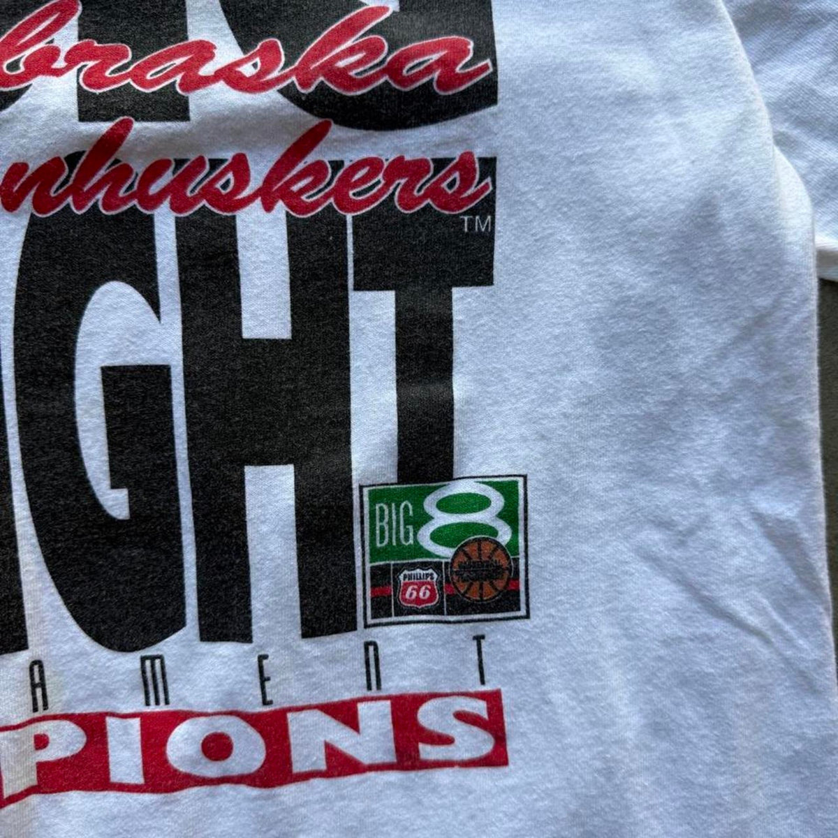 Vintage 90s Nebraska Basketball Big Eight Champions T-Shirt - X-Large
