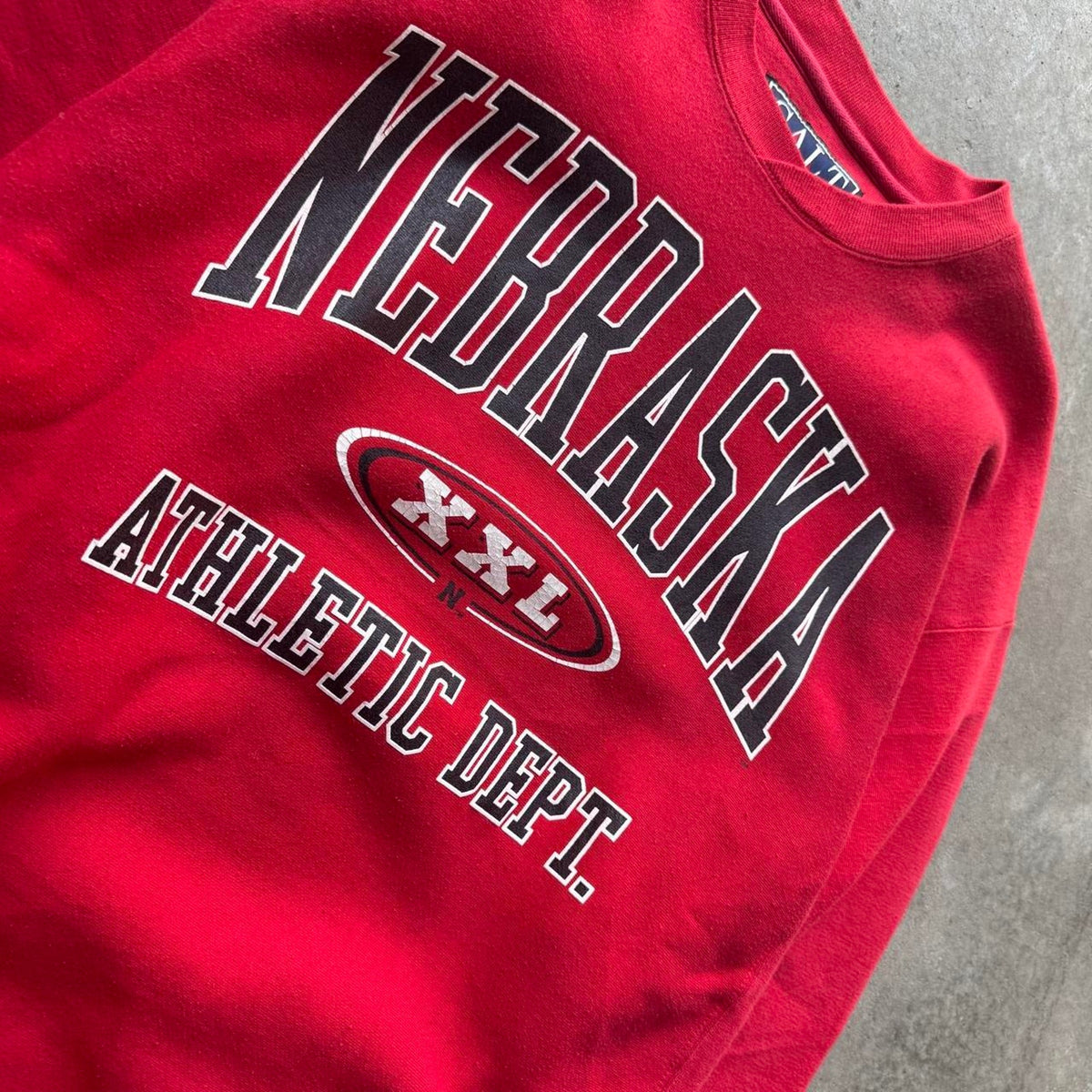 Vintage 90s Nebraska Huskers Athletic Dept Crewneck - X-Large