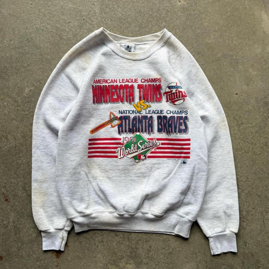 Vintage 1991 MLB Minnesota Twins Vs Atlanta Braves Distressed Crewneck - Large