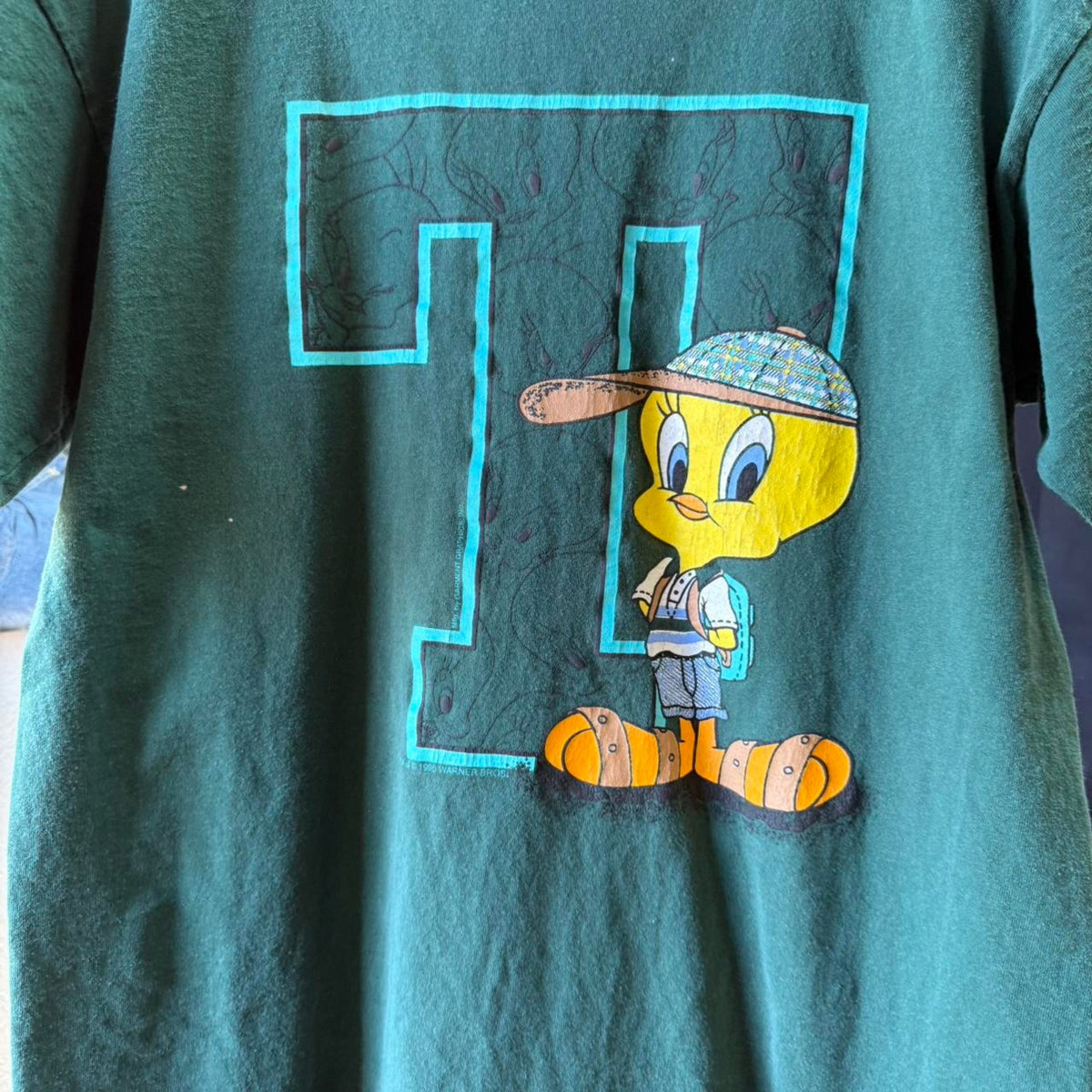 Vintage 90s Tweety Looney Tunes Cartoon T-Shirt - Large