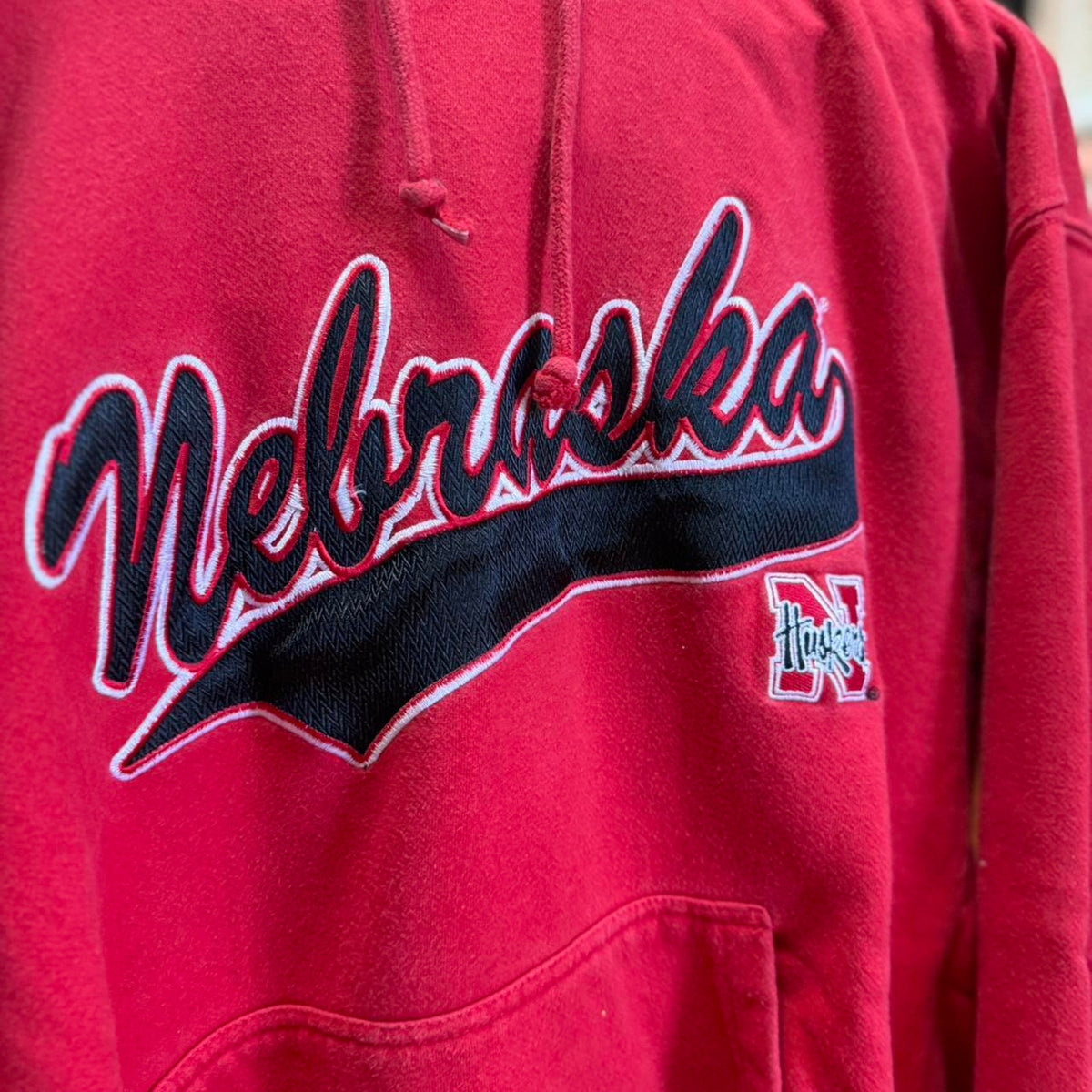 Vintage 90s Nebraska Huskers Cursive Spell Out Hoodie - X-Large