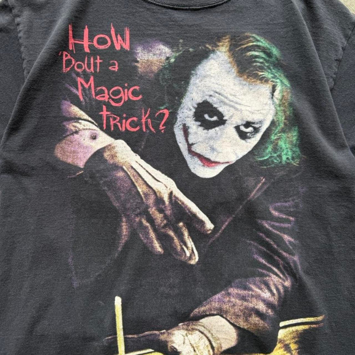 Vintage 2008 Batman Joker Magic Trick Pencil T-Shirt - Medium