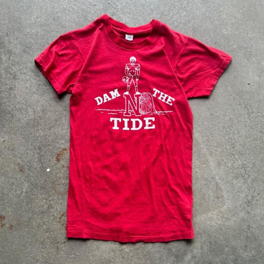 Vintage 80s Damn The Tide Nebraska Huskers T-Shirt - Medium