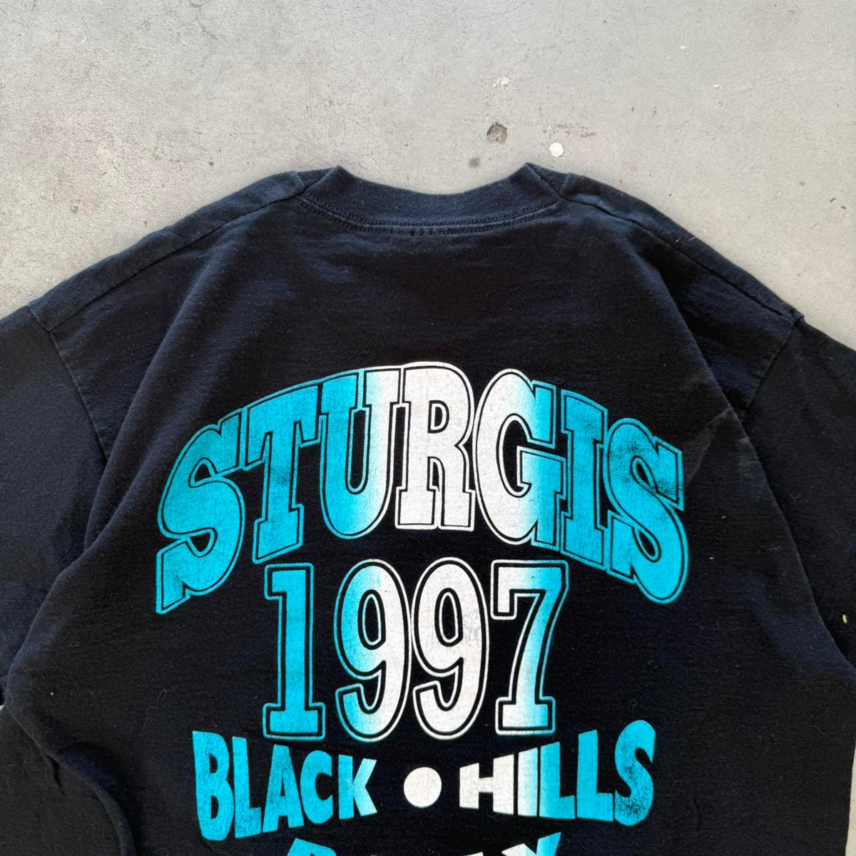 Vintage 1997 Sturgis Black Hills Rally Biker Motorcycle T-Shirt - Large
