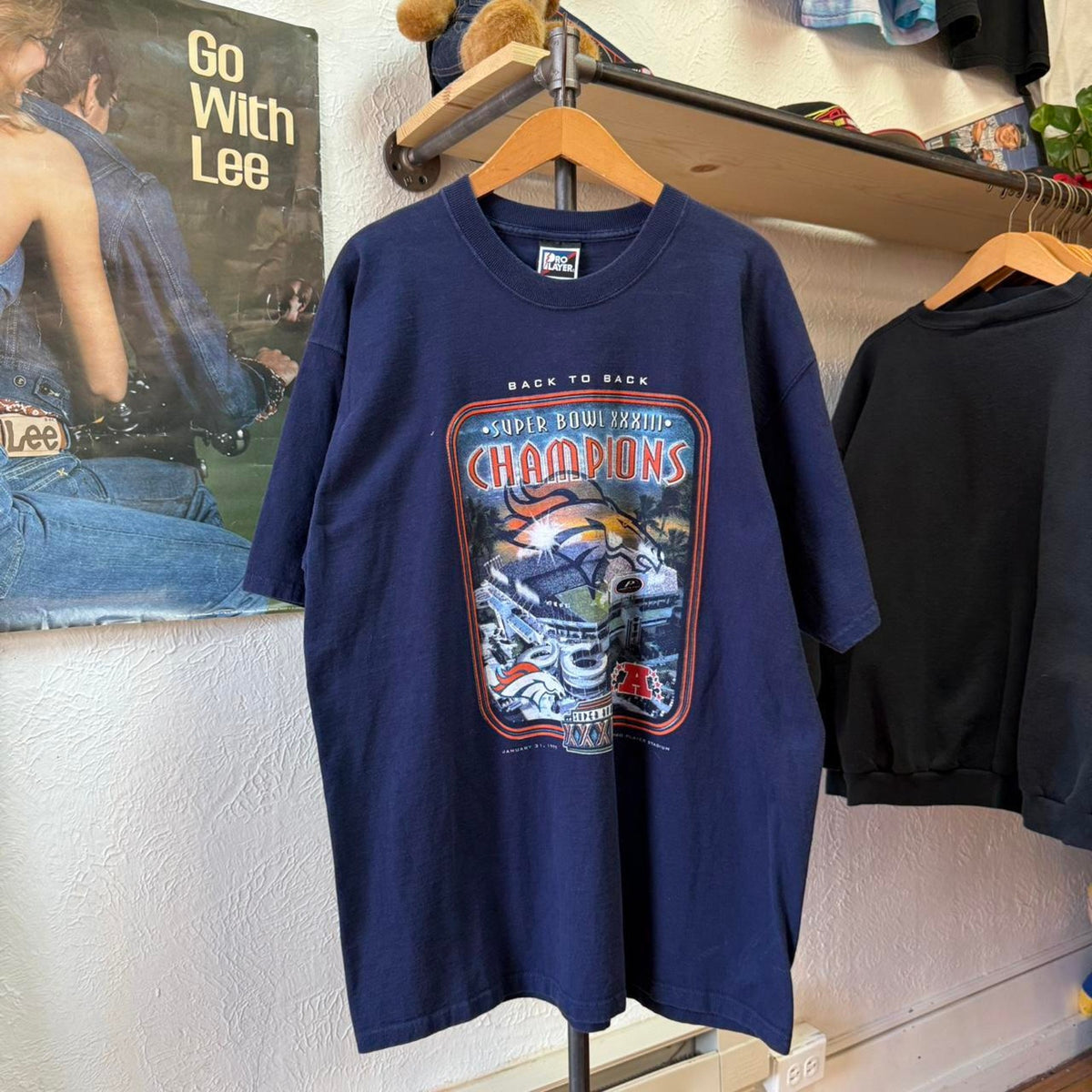 Vintage 90s Denver Broncos Super Bowl Champions NFL T-Shirt