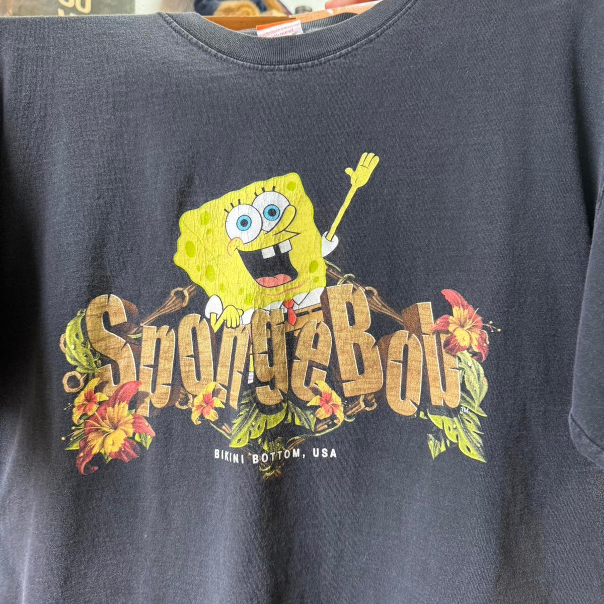 Vintage SpongeBob Bikini Bottom Cartoon Nickelodeon T-Shirt - X-Large