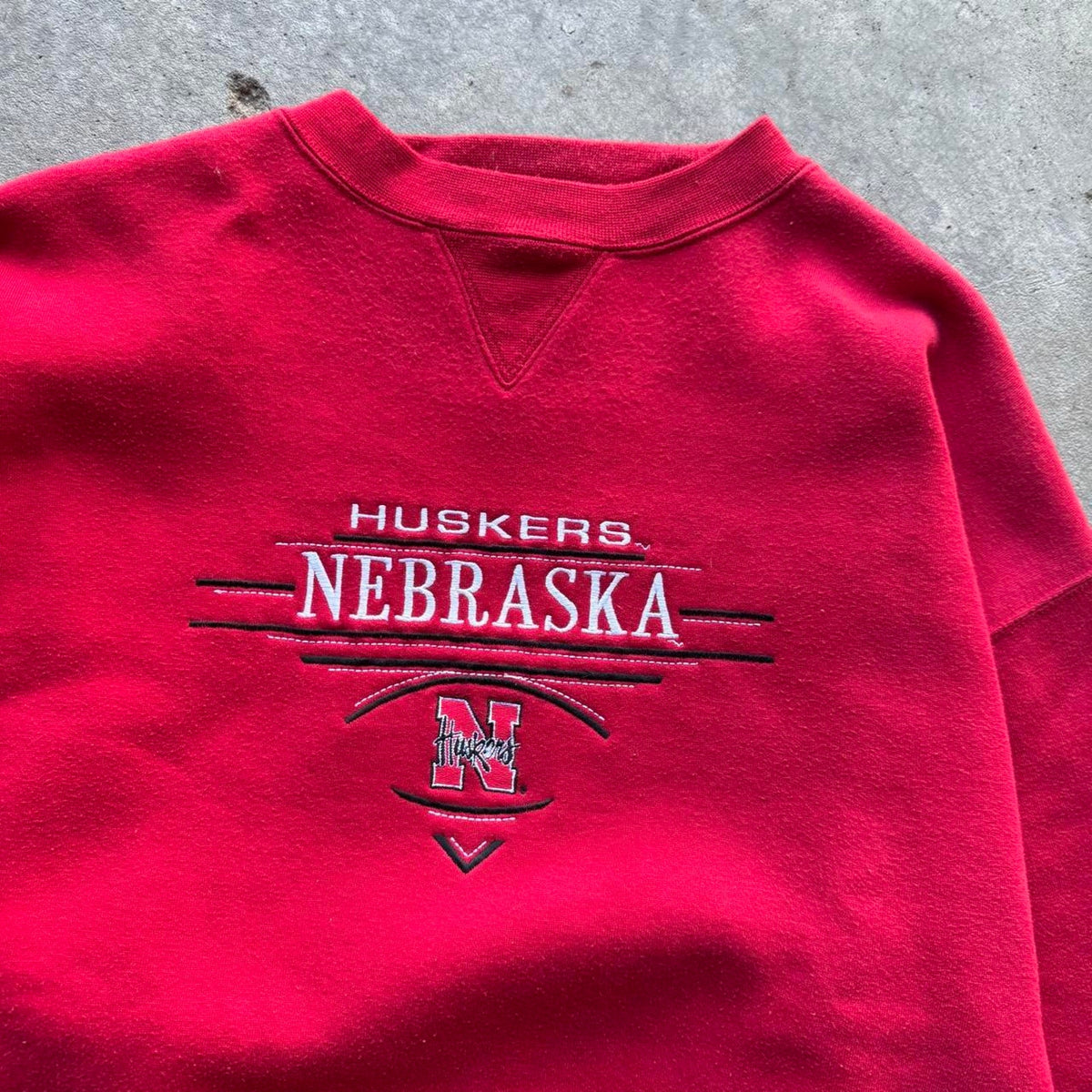 Vintage 90s Nebraska Huskers Embroidered Crewneck - X-Large