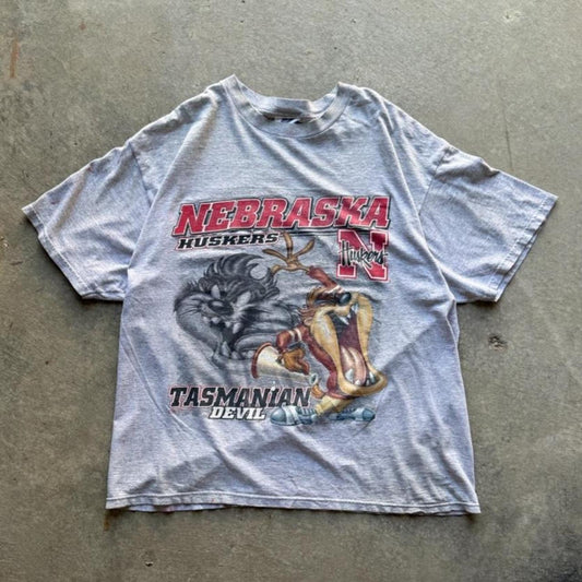 Vintage 90s Nebraska Huskers Taz Looney Tunes T-Shirt - X-Large