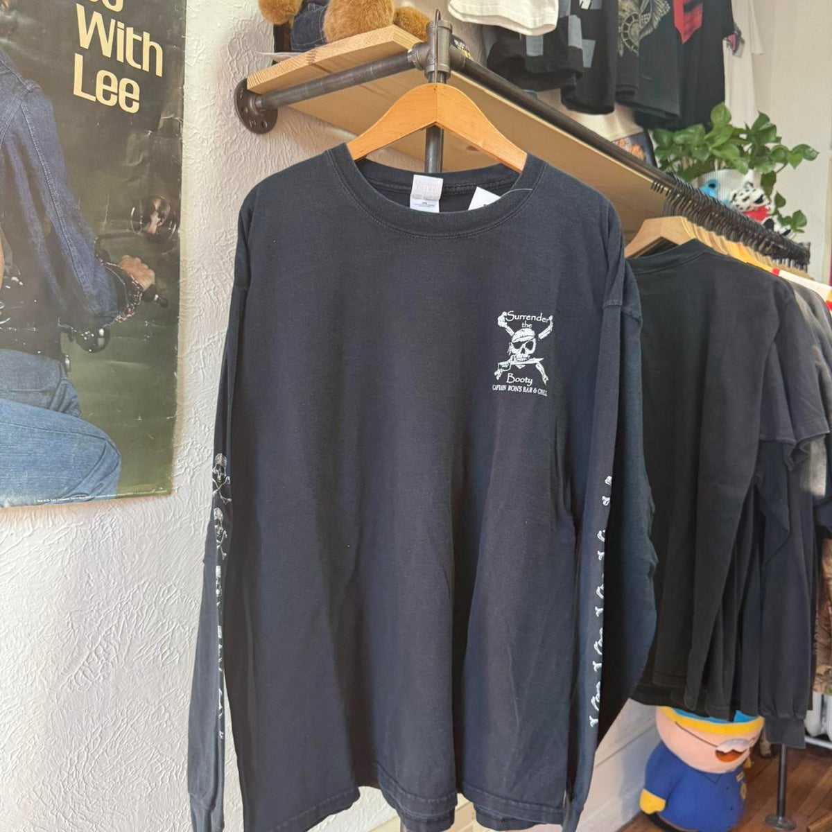 Vintage Y2K Skull and Crossbones Pirate Long Sleeve  - XX-Large