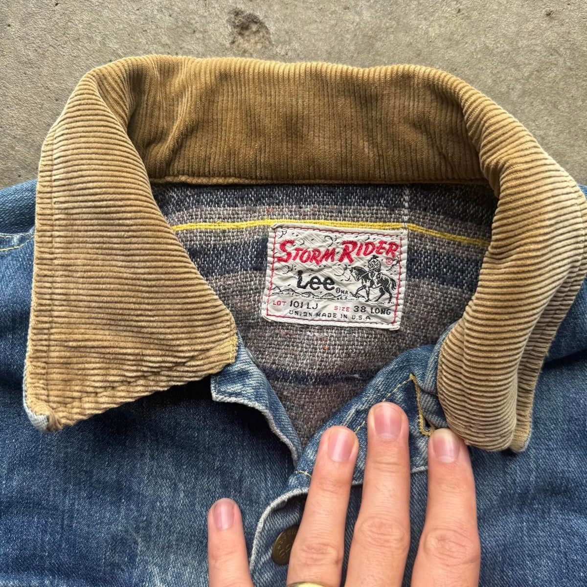 Vintage 70s Lee Stormrider Blanket Lined Patch Jacket - 38