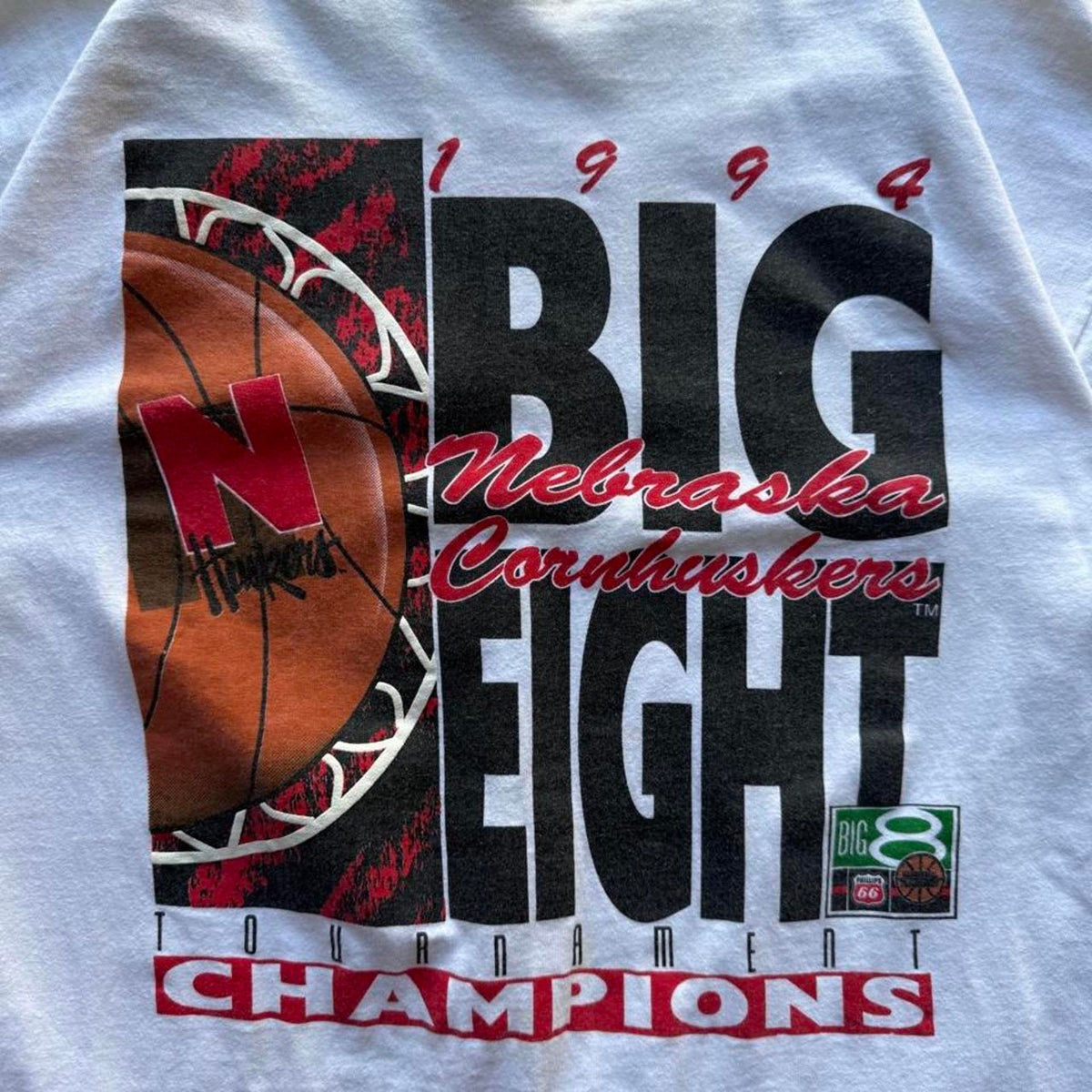 Vintage 90s Nebraska Basketball Big Eight Champions T-Shirt - X-Large