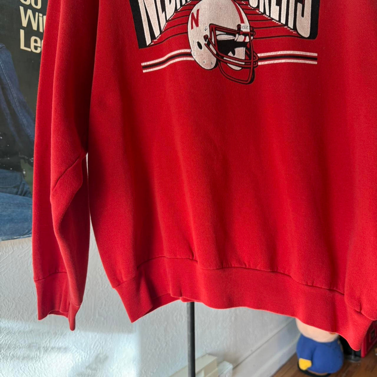 Vintage 80s Nebraska Huskers Helmet Football Crewneck - X-Large