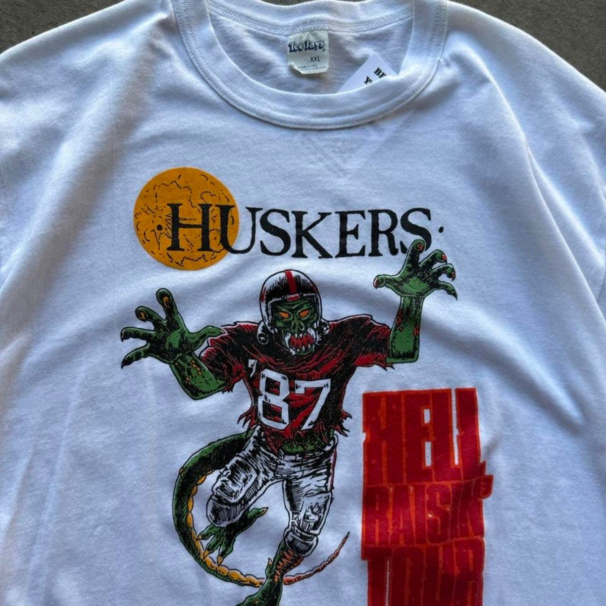 Vintage 90s Nebraska Huskers Hell Raisin Tour T-Shirt - XX-Large