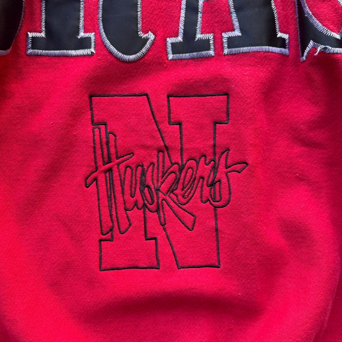 Vintage 90s Nebraska Huskers Legends Spell Out Crewneck - X-Large