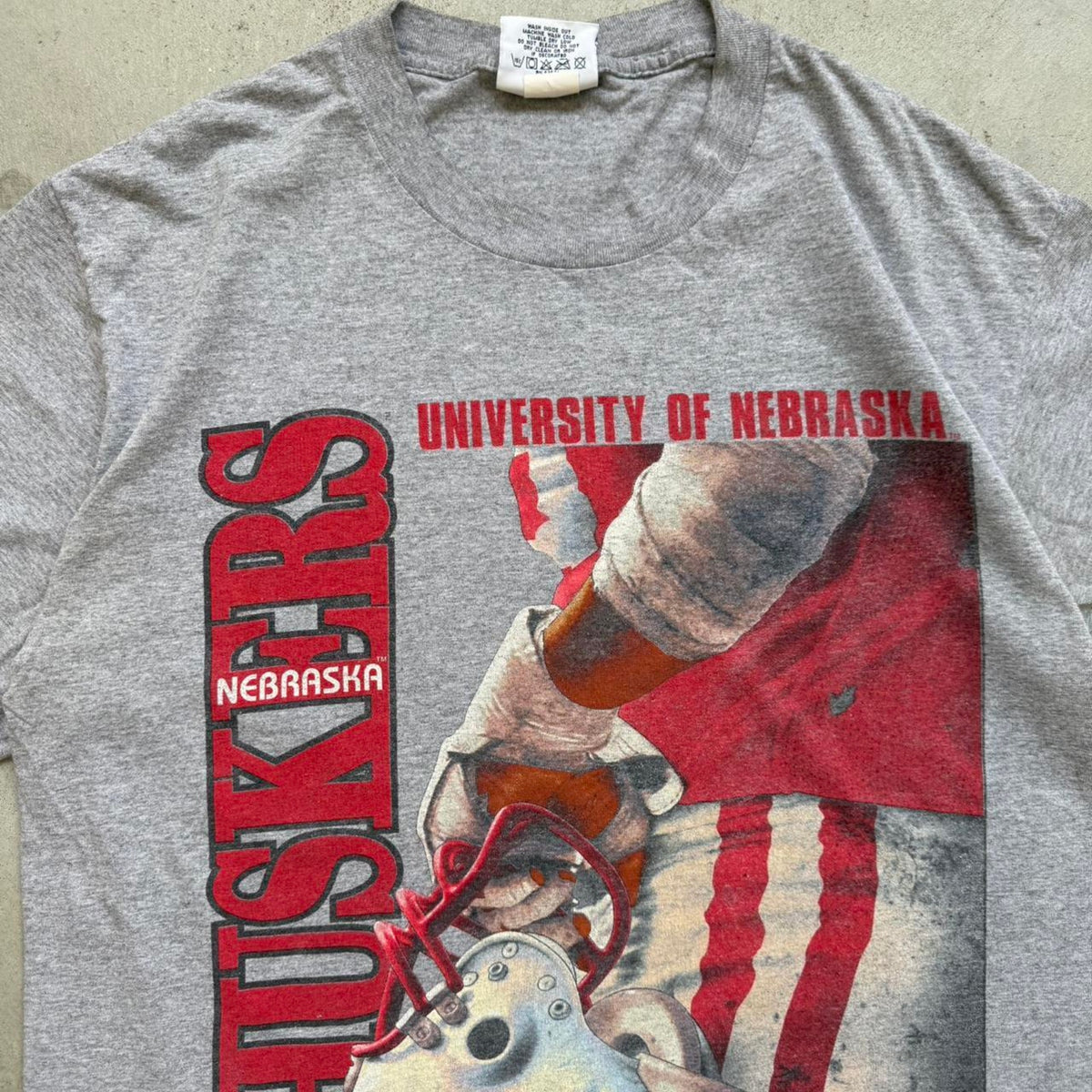Vintage 90s Nebraska Huskers University Football T-Shirt - Large
