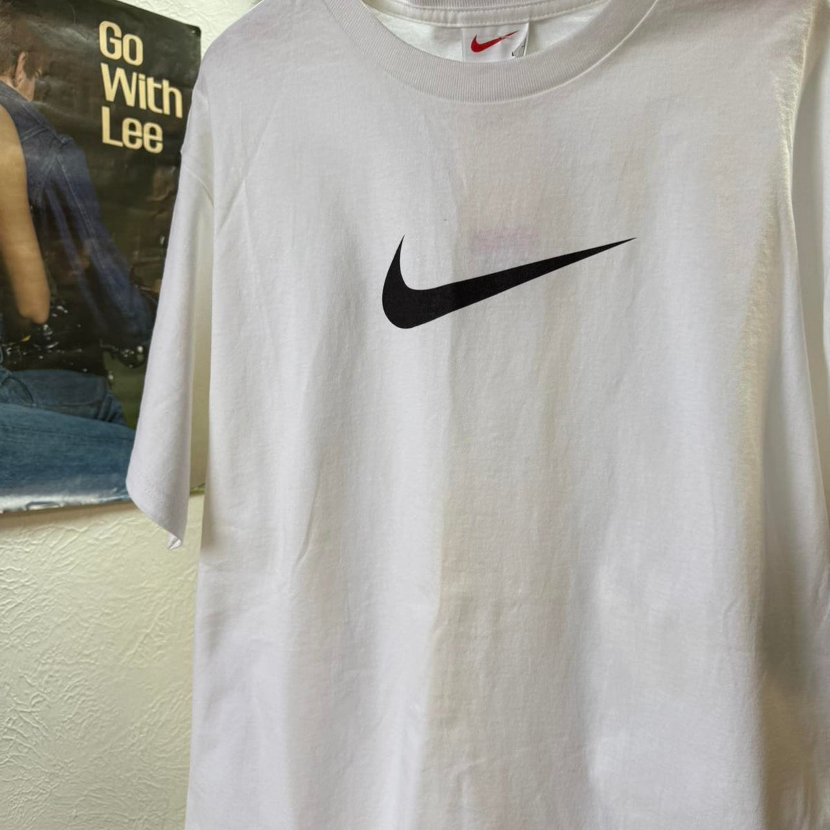Vintage 90s Nike Center Swoosh T-Shirt - Large