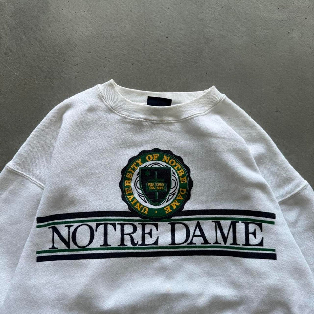 Vintage 90s Notre Dame Fighting Irish College Crewneck - Medium