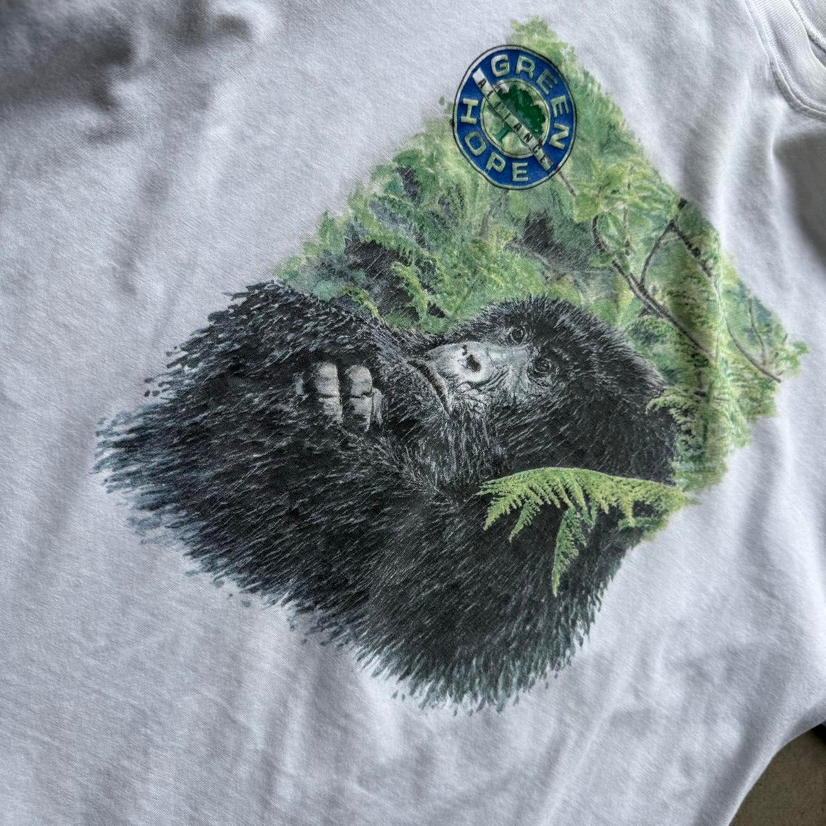 Vintage 90s Gorilla Animal Nature Monkey T-Shirt - X-Large